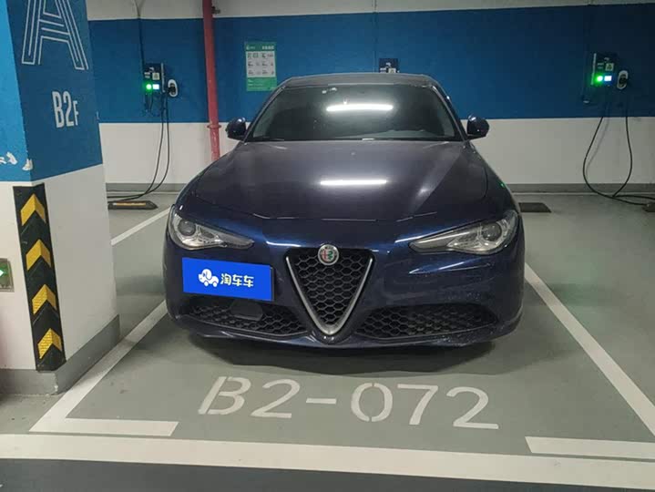 Фото 2 - Alfa Romeo Giulia