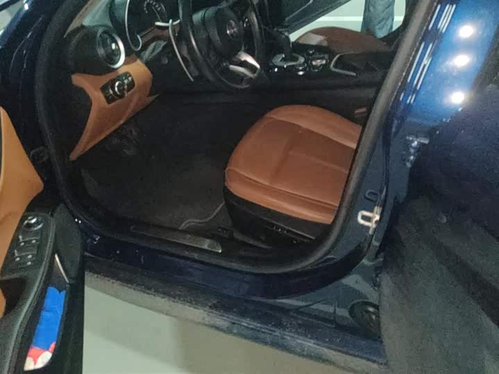 Фото 9 - Alfa Romeo Giulia