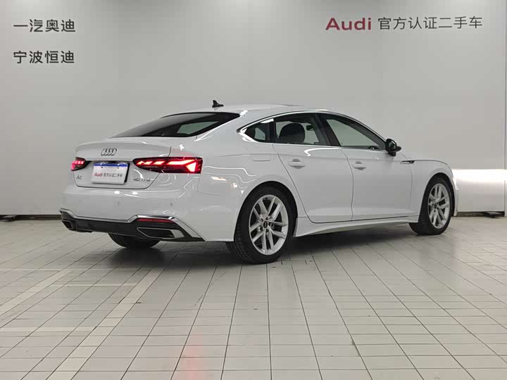 Фото 5 - Audi A5