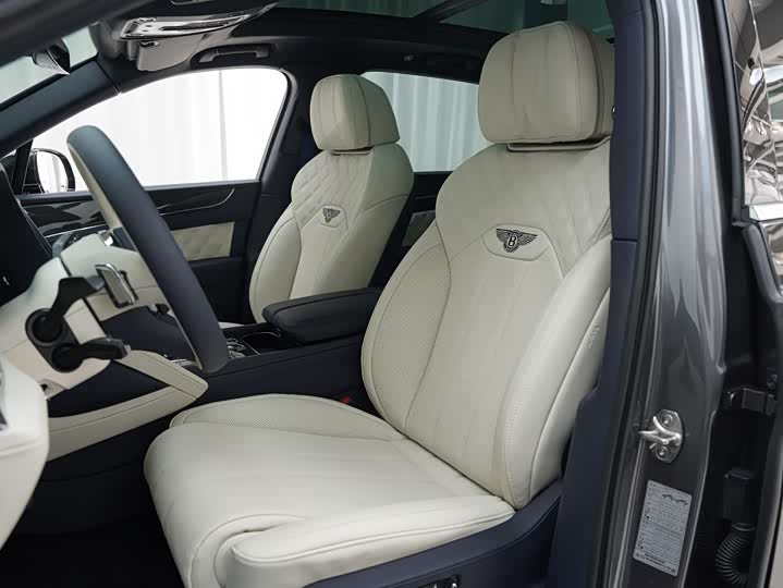 Фото 5 - Bentley Bentayga