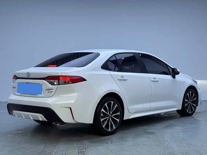 Фото 6 - Toyota Levin