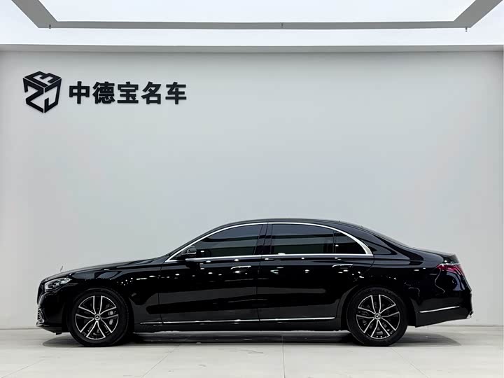 Фото 3 - Mercedes-Benz S-Class