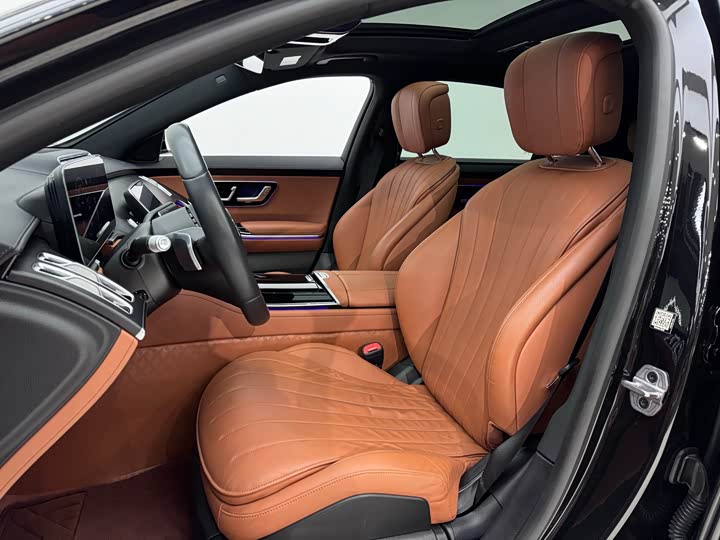 Фото 9 - Mercedes-Benz S-Class