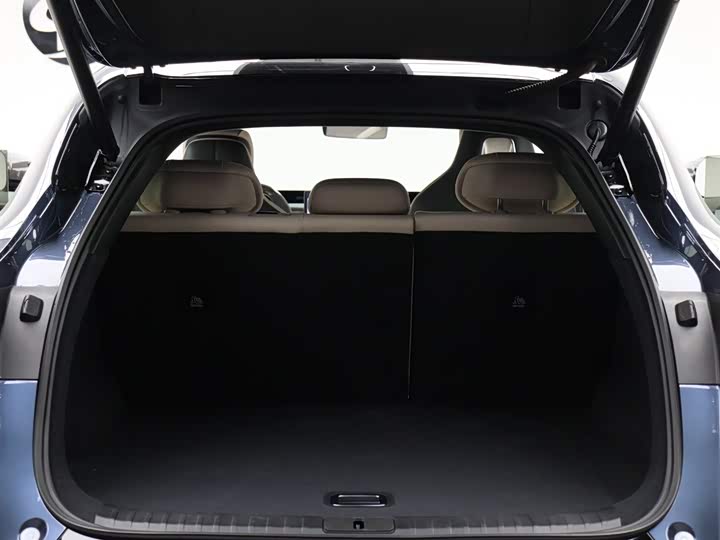 Фото 7 - Xiaomi YU7