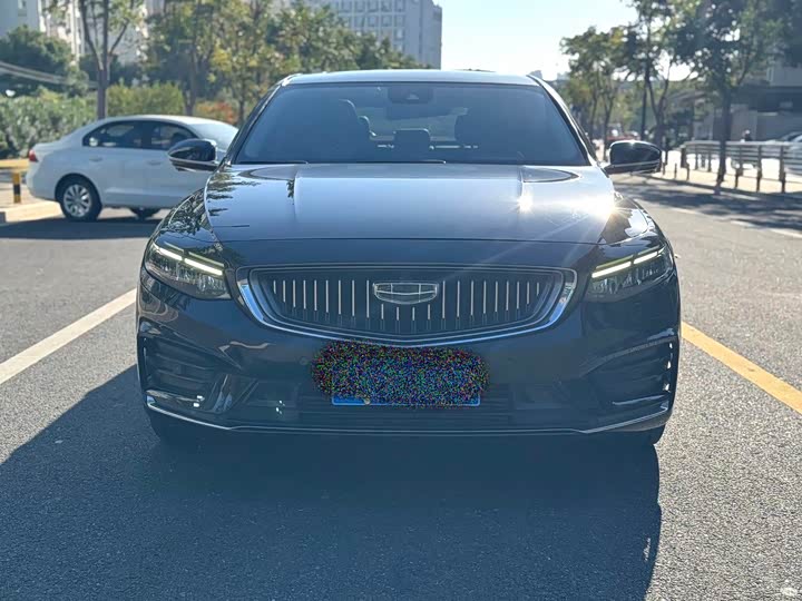 Фото 2 - Geely Preface