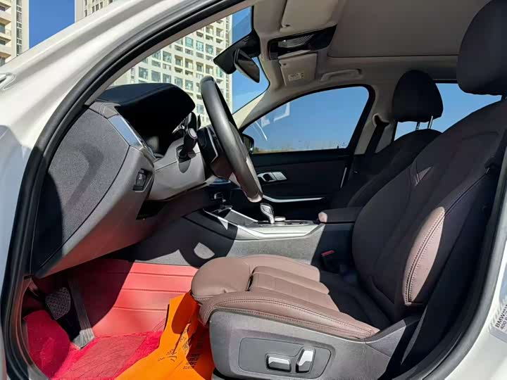 Фото 6 - BMW 3 Series