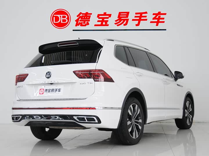 Фото 2 - Volkswagen Tiguan L Pro