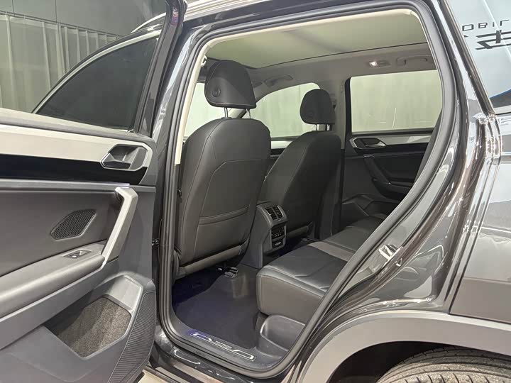 Фото 9 - Volkswagen Tayron