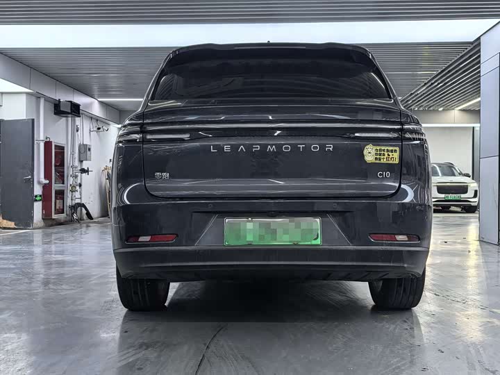 Фото 9 - Leapmotor C10