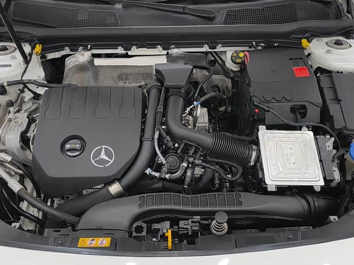 Фото 9 - Mercedes-Benz A-Class