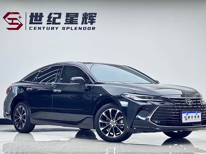 Фото 2 - Toyota Avalon