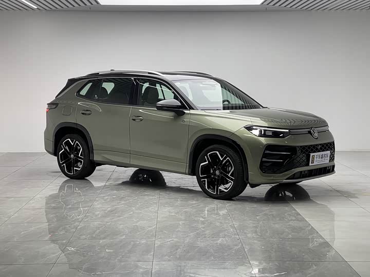 Фото 3 - Volkswagen Tayron