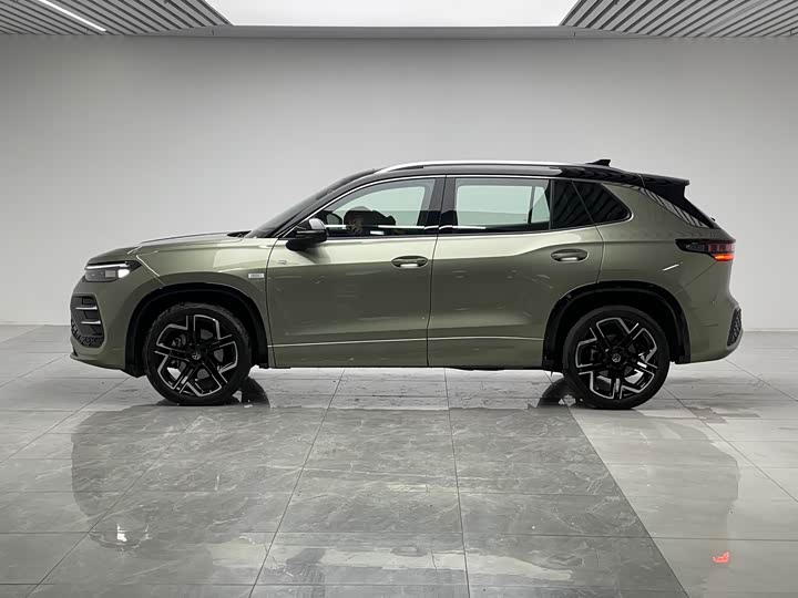 Фото 7 - Volkswagen Tayron