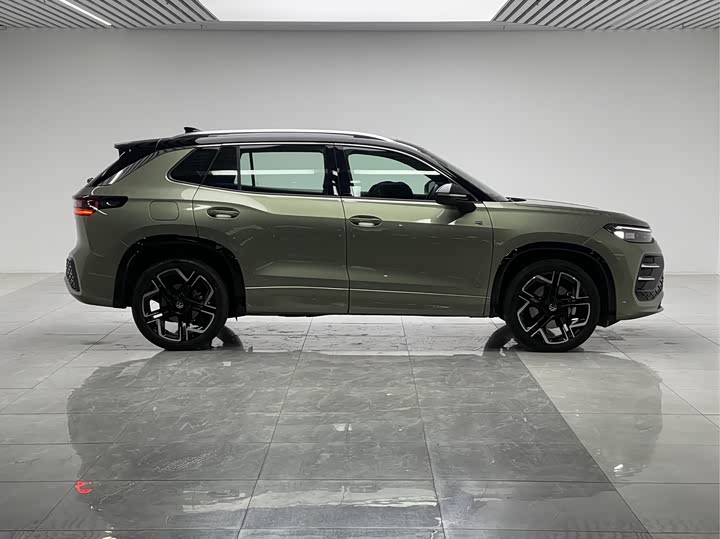 Фото 8 - Volkswagen Tayron