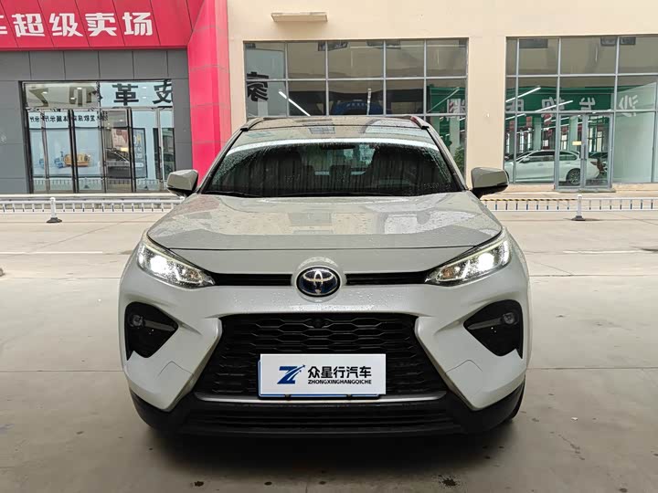 Фото 2 - Toyota Wildlander