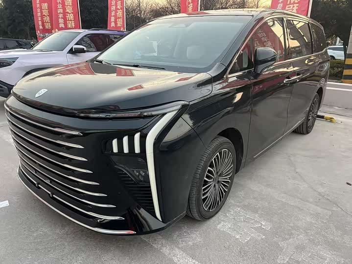 Фото 1 - Dongfeng Forthing Xinghai V9