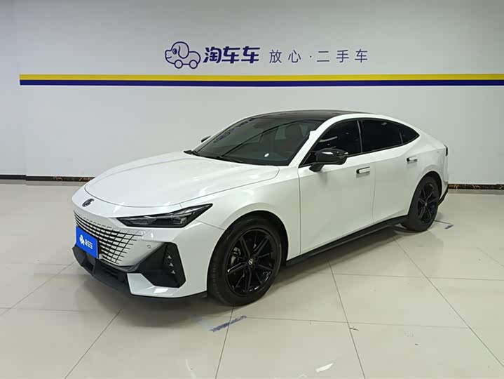 Фото 1 - Changan UNI-V