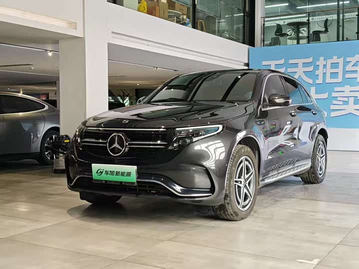 Фото 1 - Mercedes-Benz EQC