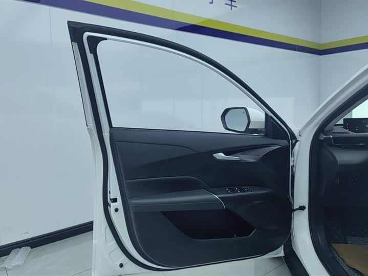 Фото 7 - Changan Eado Plus