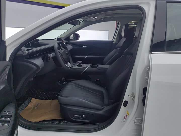 Фото 9 - Changan Eado Plus