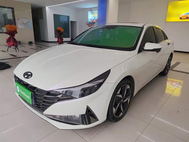 Фото 2 - Hyundai Elantra N line