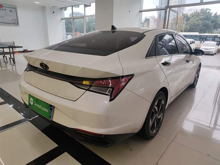 Фото 7 - Hyundai Elantra N line