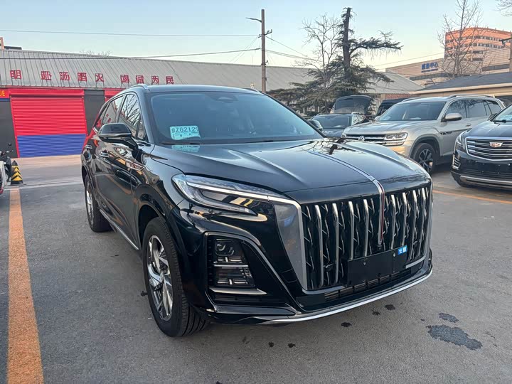 Фото 2 - Hongqi HS3 Hybrid