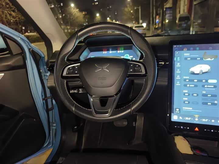 Фото 3 - XPeng G3