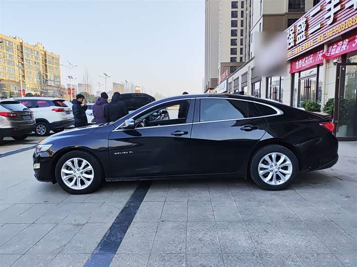 Фото 5 - Chevrolet Malibu XL