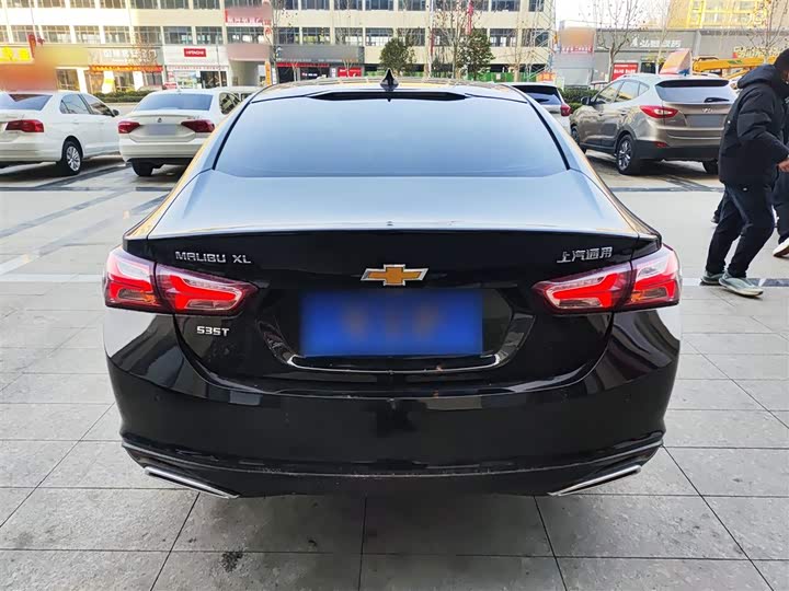 Фото 6 - Chevrolet Malibu XL