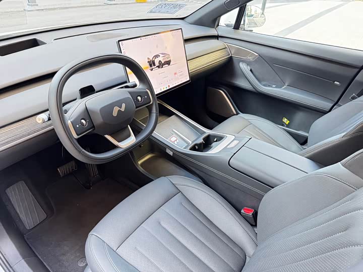 Фото 6 - Nio Onvo L60