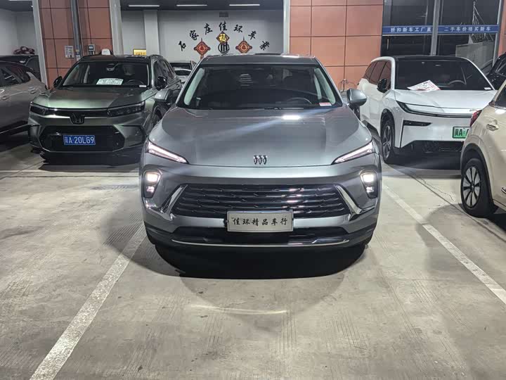 Фото 1 - Buick Envision S