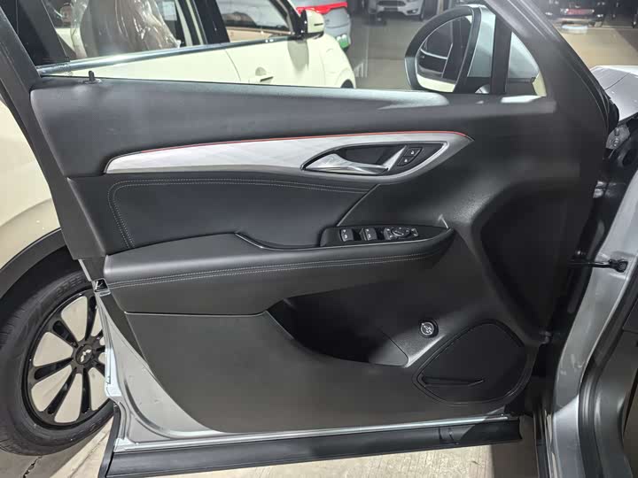 Фото 3 - Buick Envision S