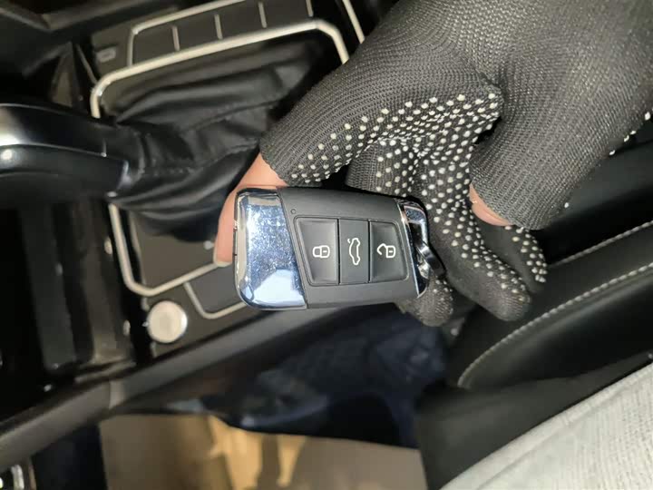 Фото 9 - Volkswagen Magotan