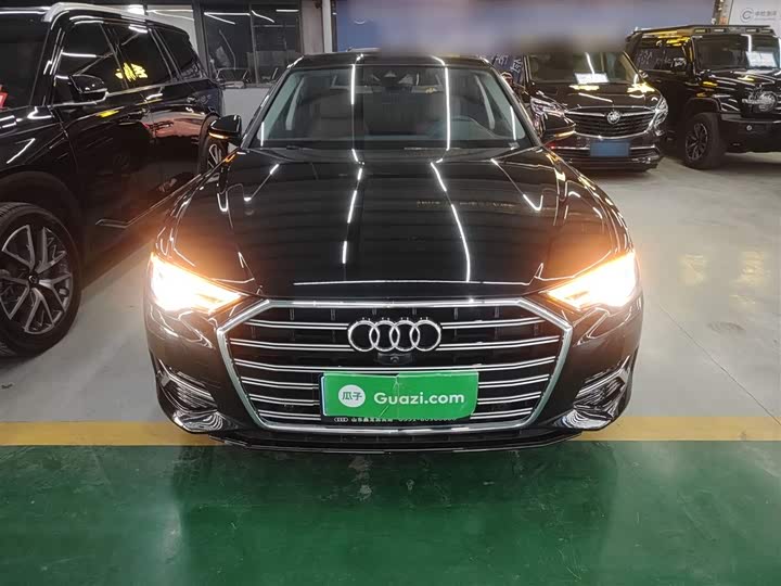 Фото 3 - Audi A6L