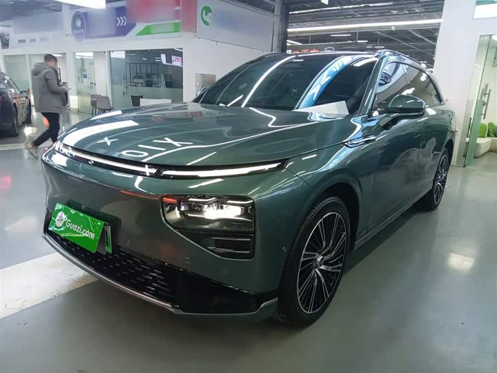 Фото 2 - XPeng G9