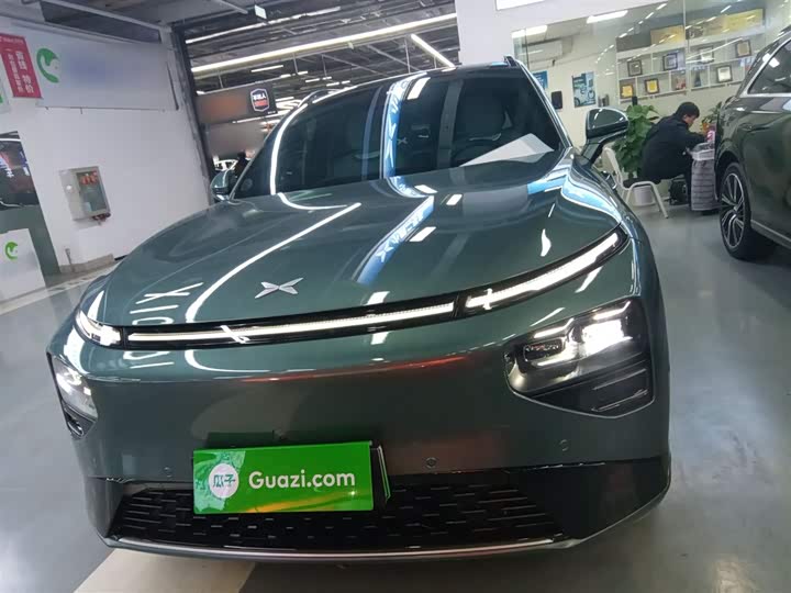 Фото 3 - XPeng G9