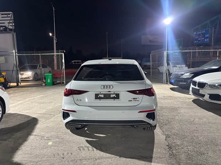 Фото 5 - Audi A3