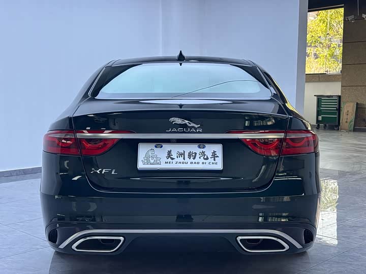 Фото 5 - Jaguar XF L