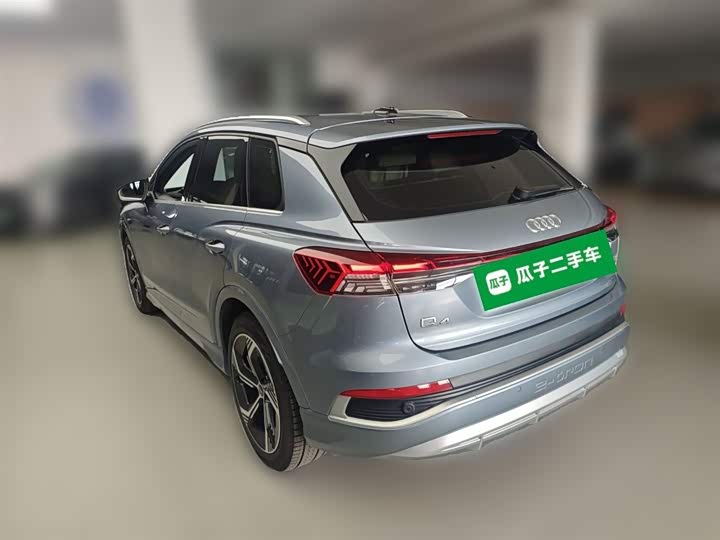 Фото 9 - Audi Q4 e-tron