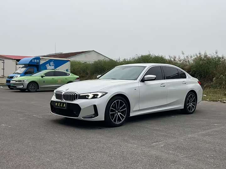 Фото 1 - BMW 3 Series