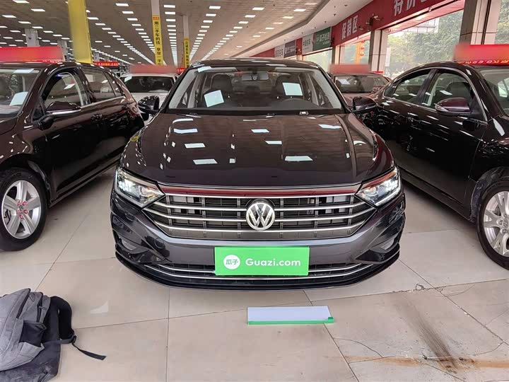 Фото 3 - Volkswagen Sagitar L