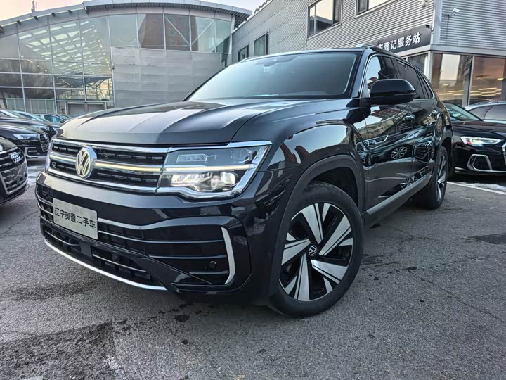 Фото 1 - Volkswagen Teramont X