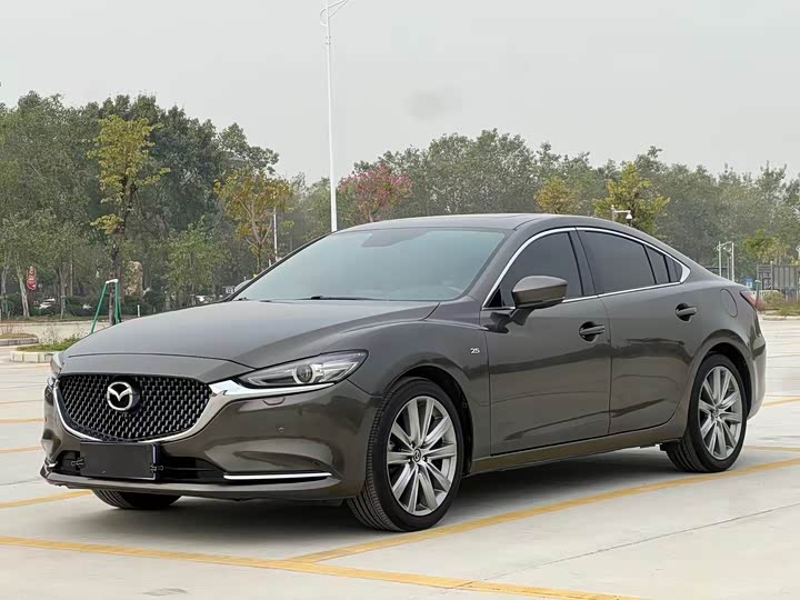 Фото 1 - Mazda Atenza