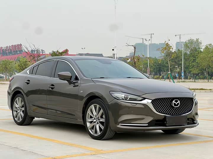 Фото 2 - Mazda Atenza
