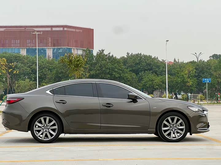 Фото 7 - Mazda Atenza