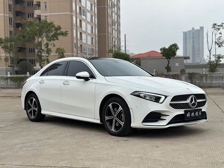 Фото 3 - Mercedes-Benz A-Class