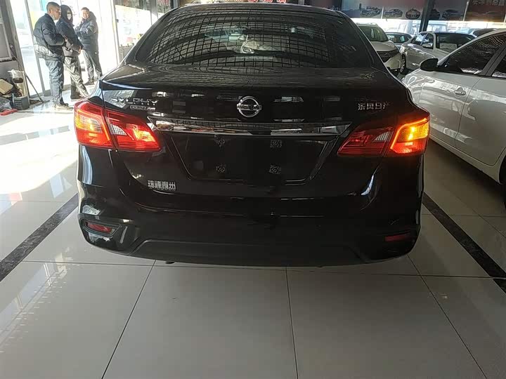 Фото 6 - Nissan Sylphy