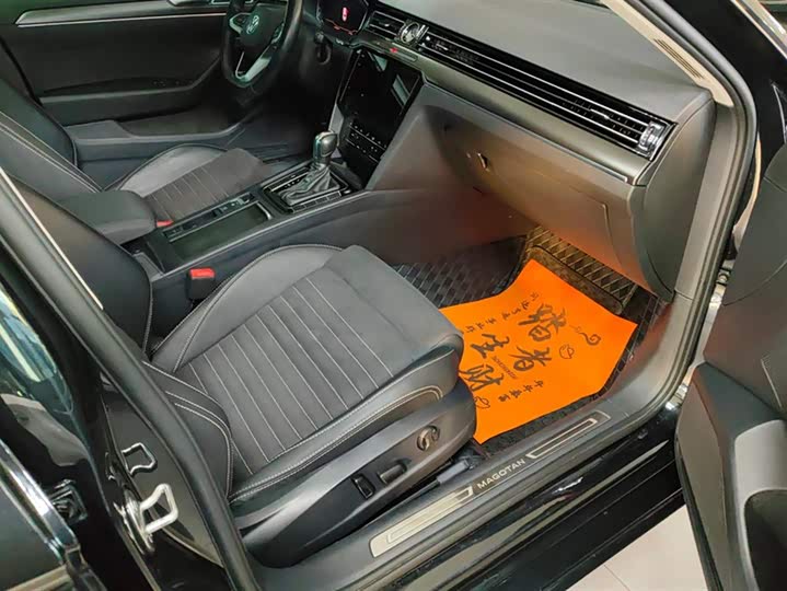 Фото 8 - Volkswagen Magotan