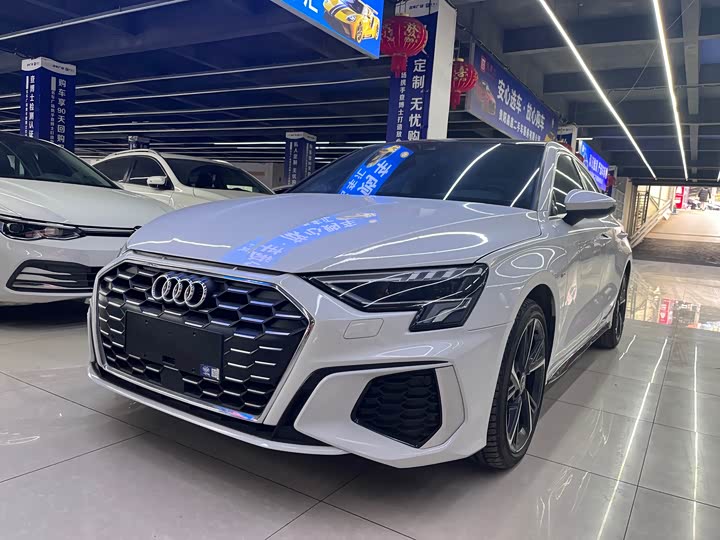 Фото 1 - Audi A3